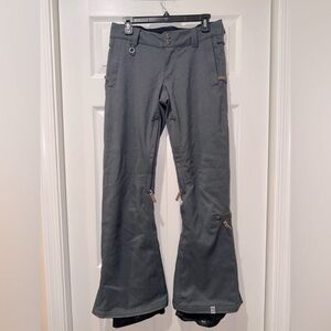 Gray Roxy Torah Bright slim fit women’s Flared Snowboard/Ski Pants Sz Small EUC